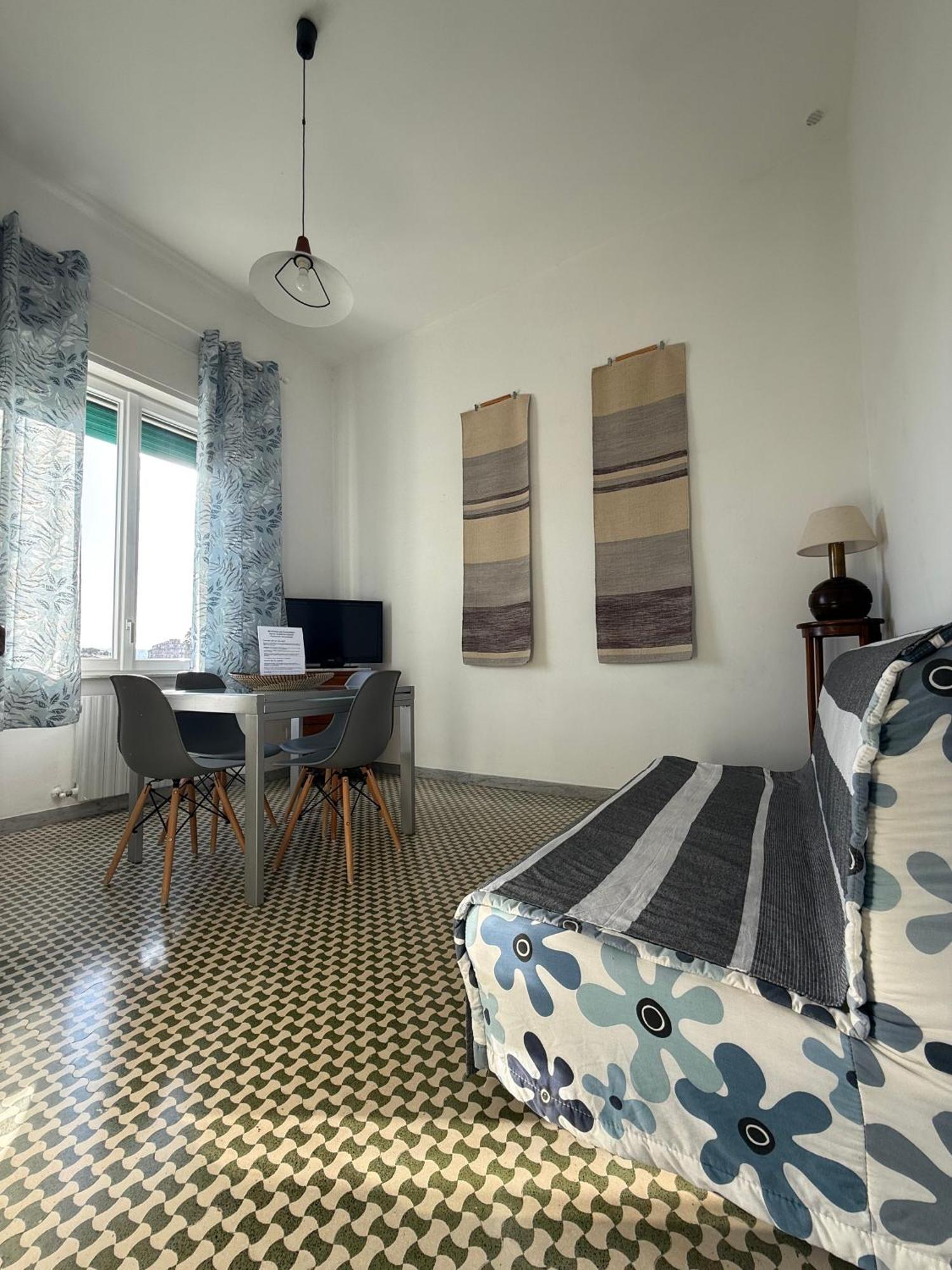 Il Pesce Di Legno Apartment ลีวอร์โน ภายนอก รูปภาพ
